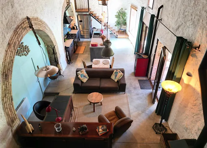 Mas Del Llop Blanc - Dog Friendly Hostal Rural - B&B