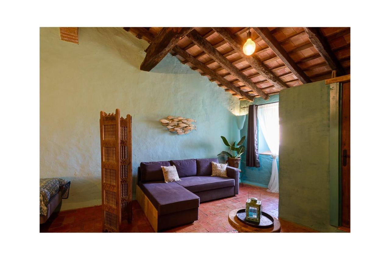 Allotjament i esmorzar Mas Del Llop Blanc - Dog Friendly Rural - Sobrestany