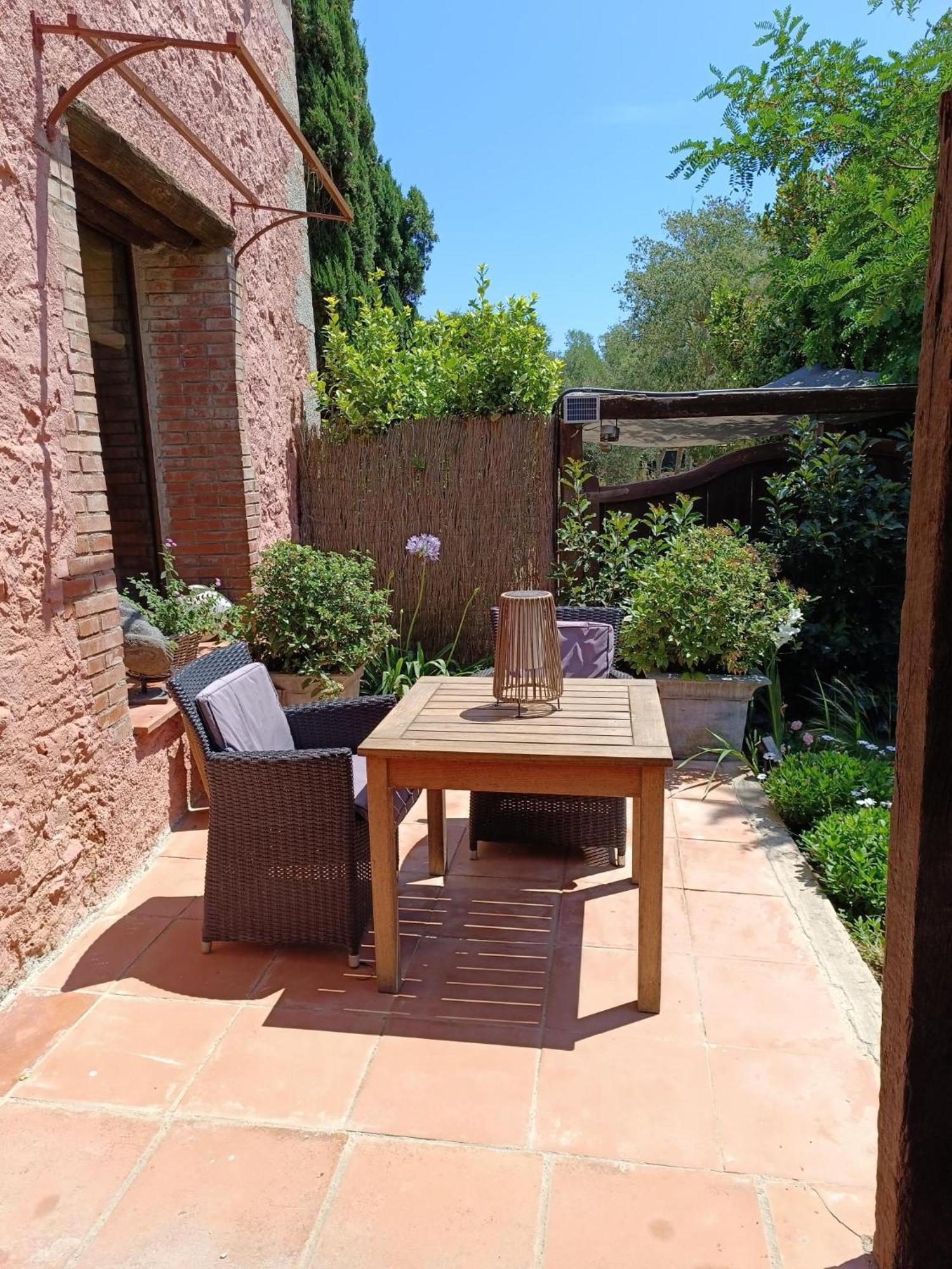 Mas Del Llop Blanc - Dog Friendly Rural - Allotjament i esmorzar